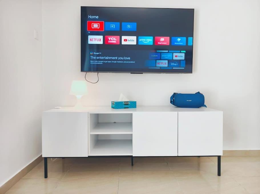Cozy Near Harbor District 200 Mbits Xbox X Pafos